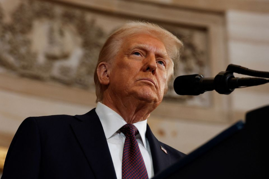 Trump e equipe discutem cenários para compra da Groenlândia