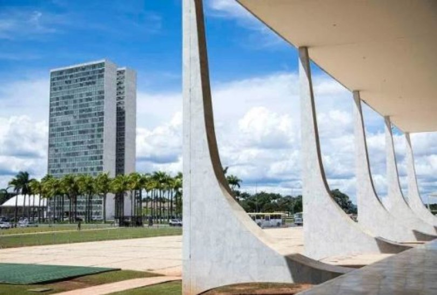 Pacote de programas do governo pode injetar R$ 88 bilhões na economia até 2026, aponta BTG