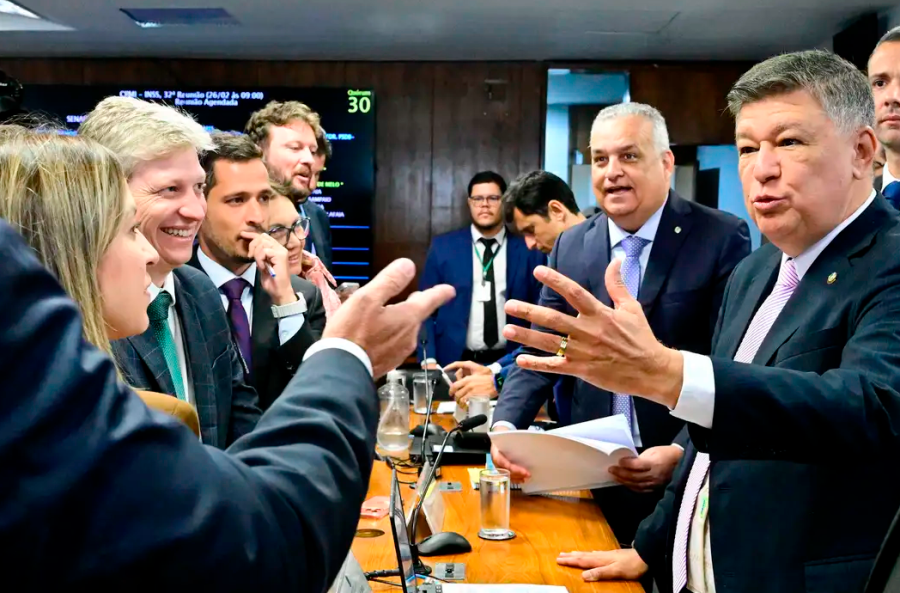 CPMI do INSS aprova quebra de sigilos do filho do presidente Lula e amplia investigação sobre suposto esquema de desvios